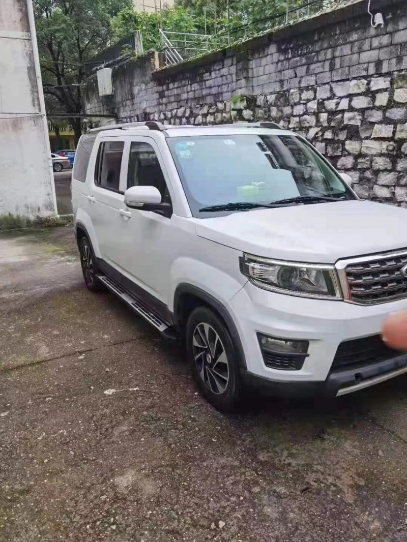 鷹潭18年長安汽車X70A2
