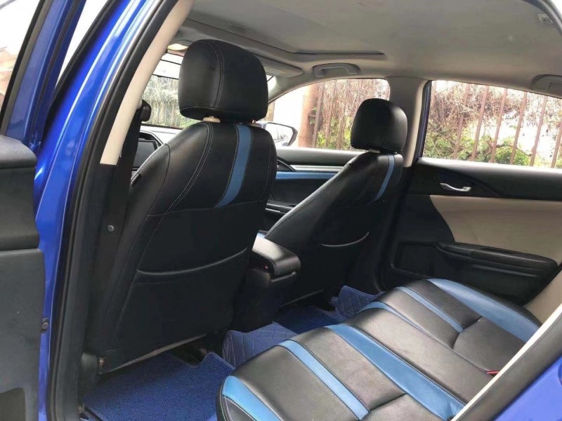 青岛18年本田思域2