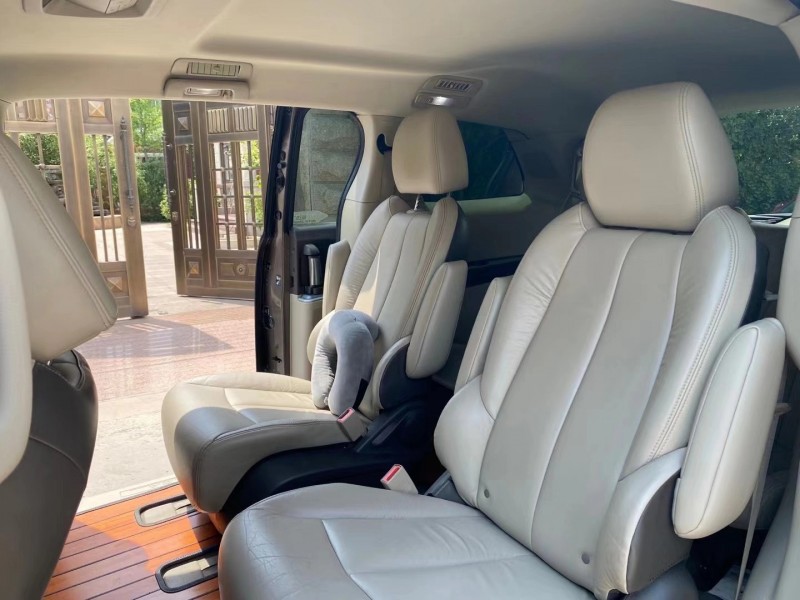 青岛16年别克GL84