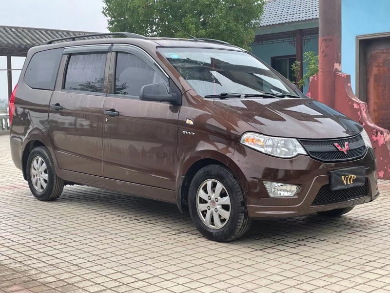 荊州17年五菱汽車宏光3