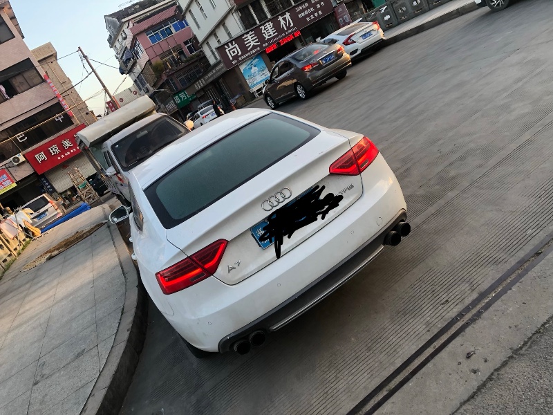 溫州13年奧迪A52