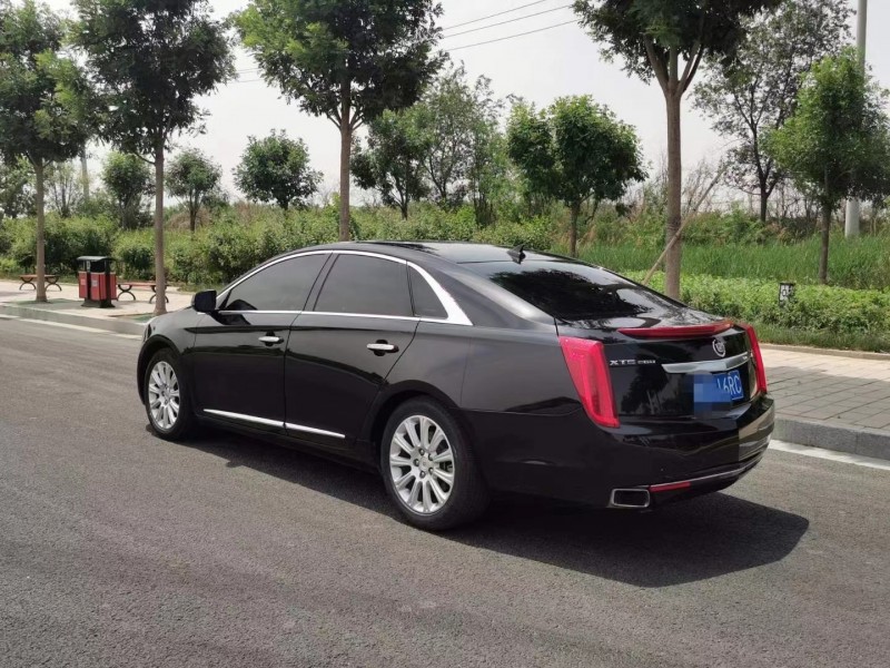 保定14年凯迪拉克XTS7