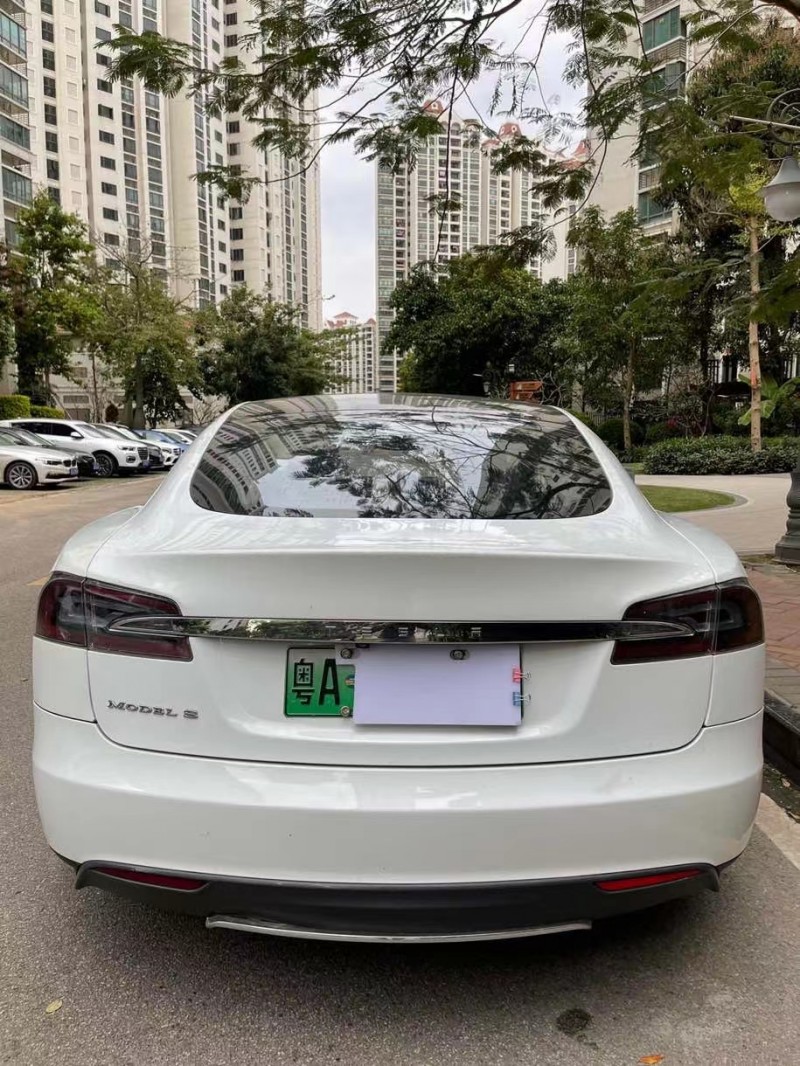 珠海15年特斯拉Model S4
