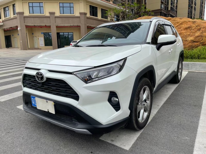 广州抵押车20年丰田rav4荣放出售