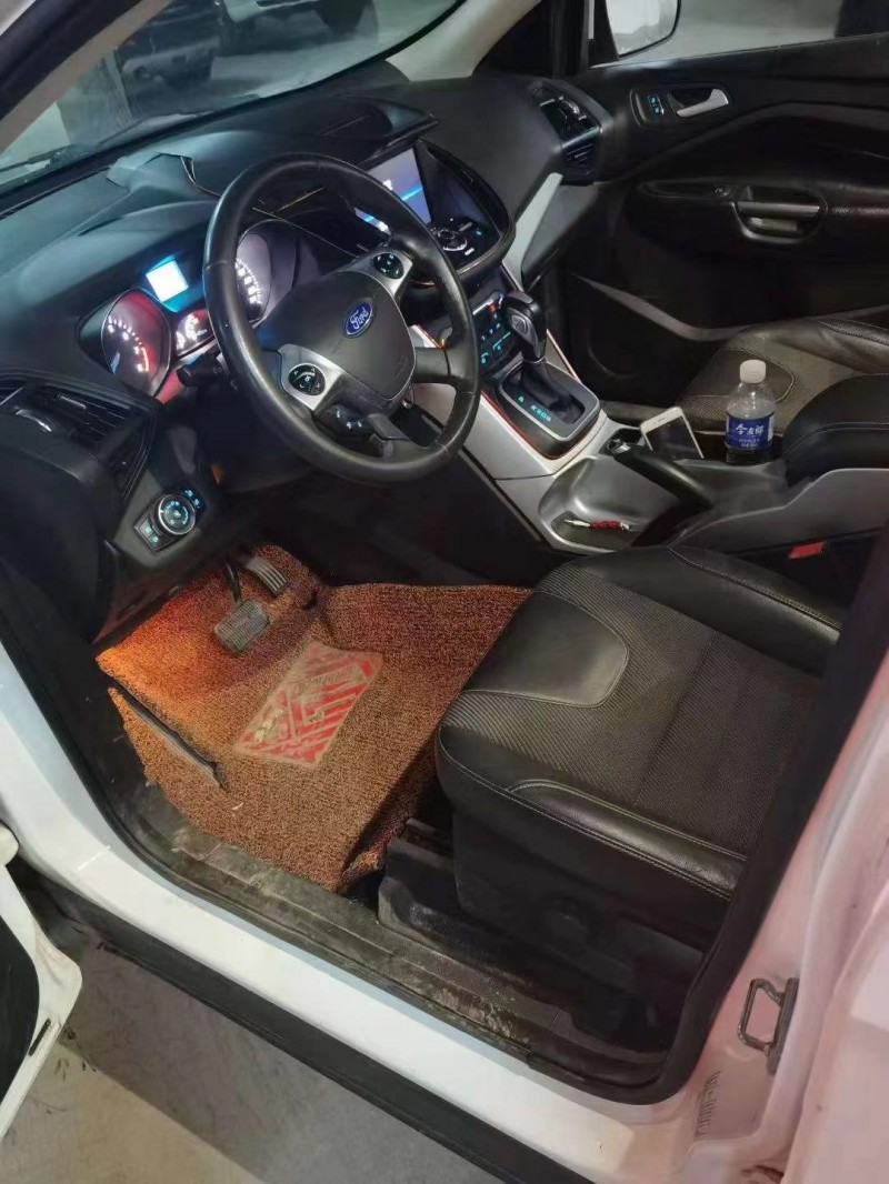 廊坊15年福特翼虎2