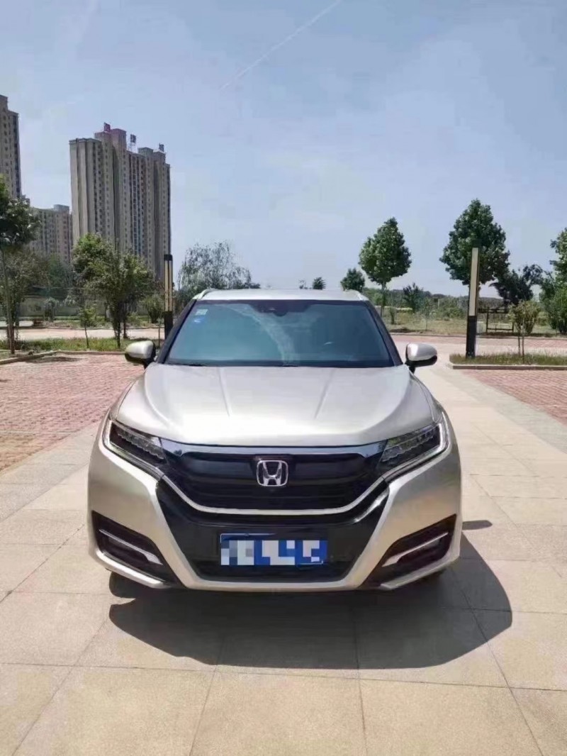 邢台17年本田冠道1