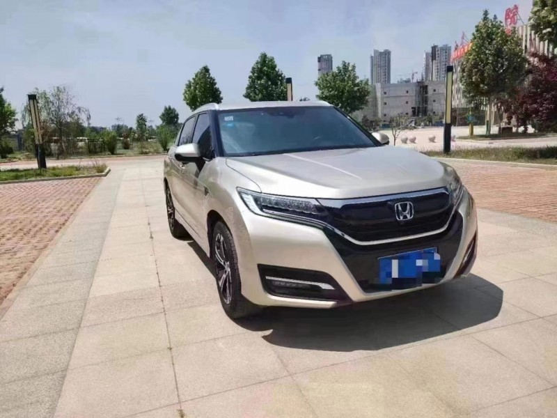 邢台17年本田冠道2