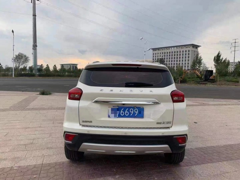 廊坊17年北汽绅宝X351