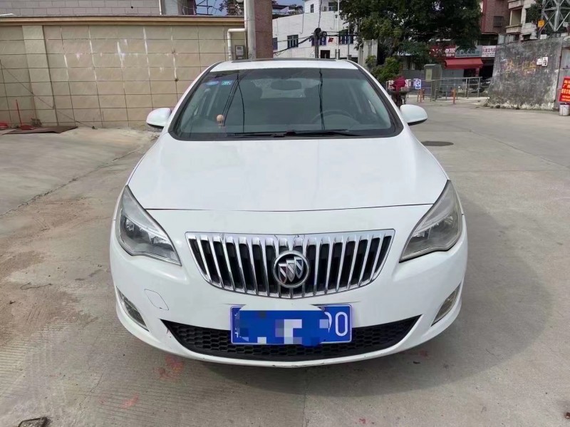 广州15年别克英朗1