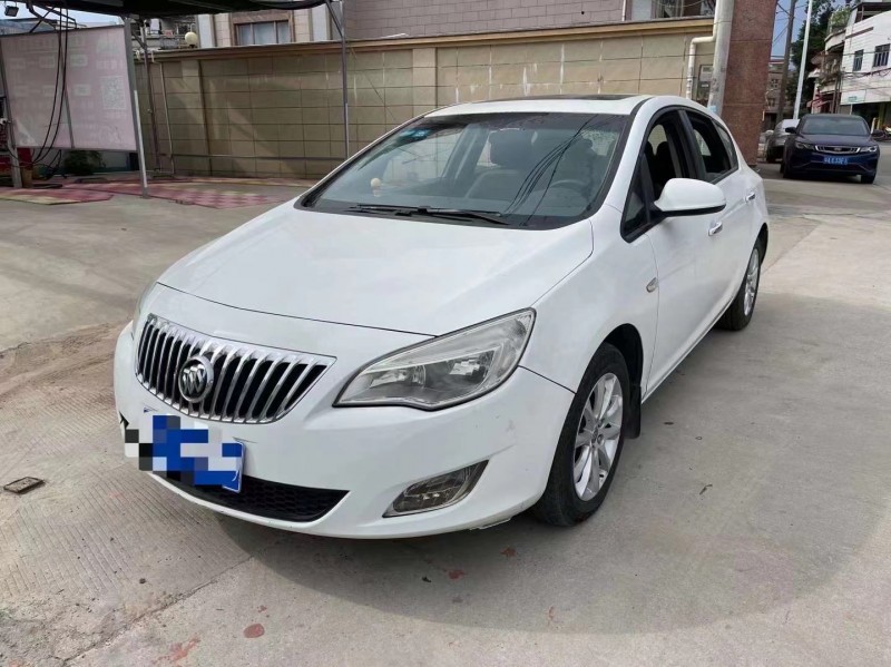 广州15年别克英朗2