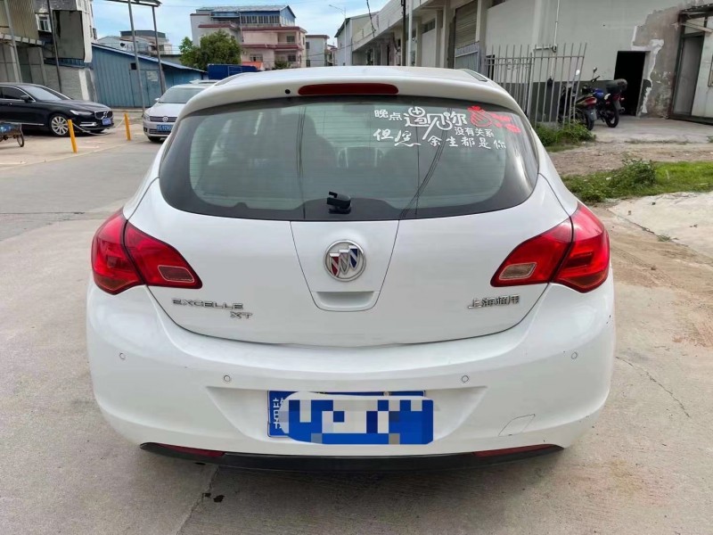 广州15年别克英朗8