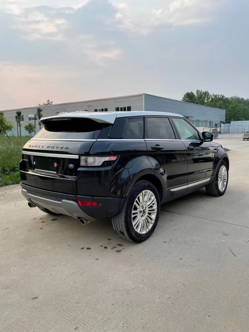 徐州12年路虎极光5