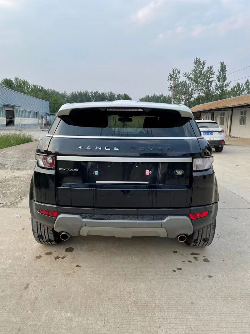 徐州12年路虎极光9