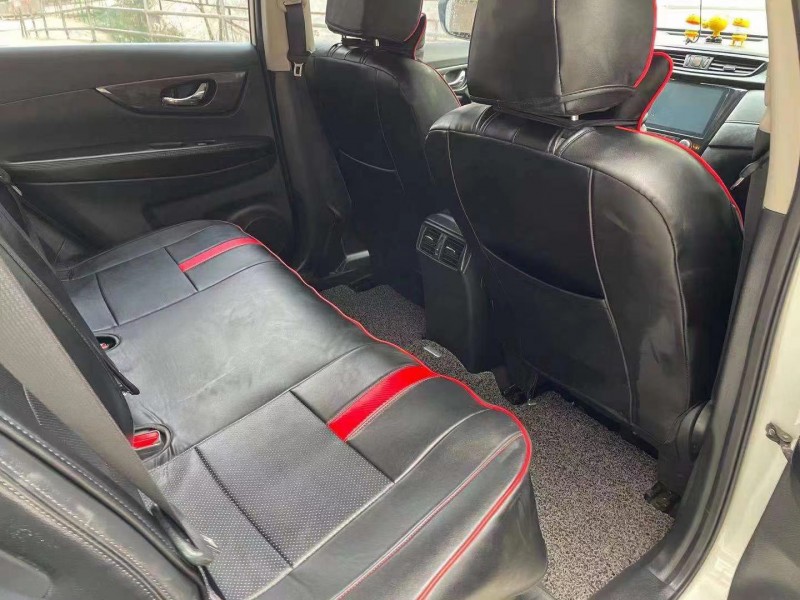 武汉18年日产奇骏4