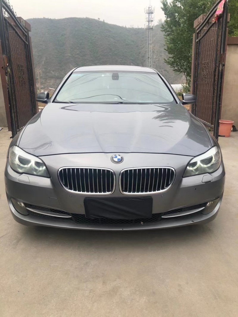 承德11年寶馬5系9