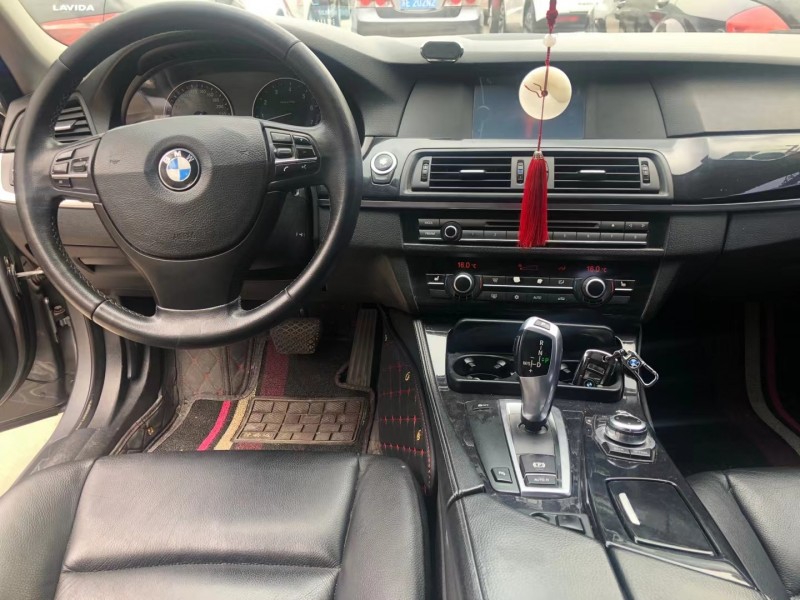 承德11年寶馬5系2