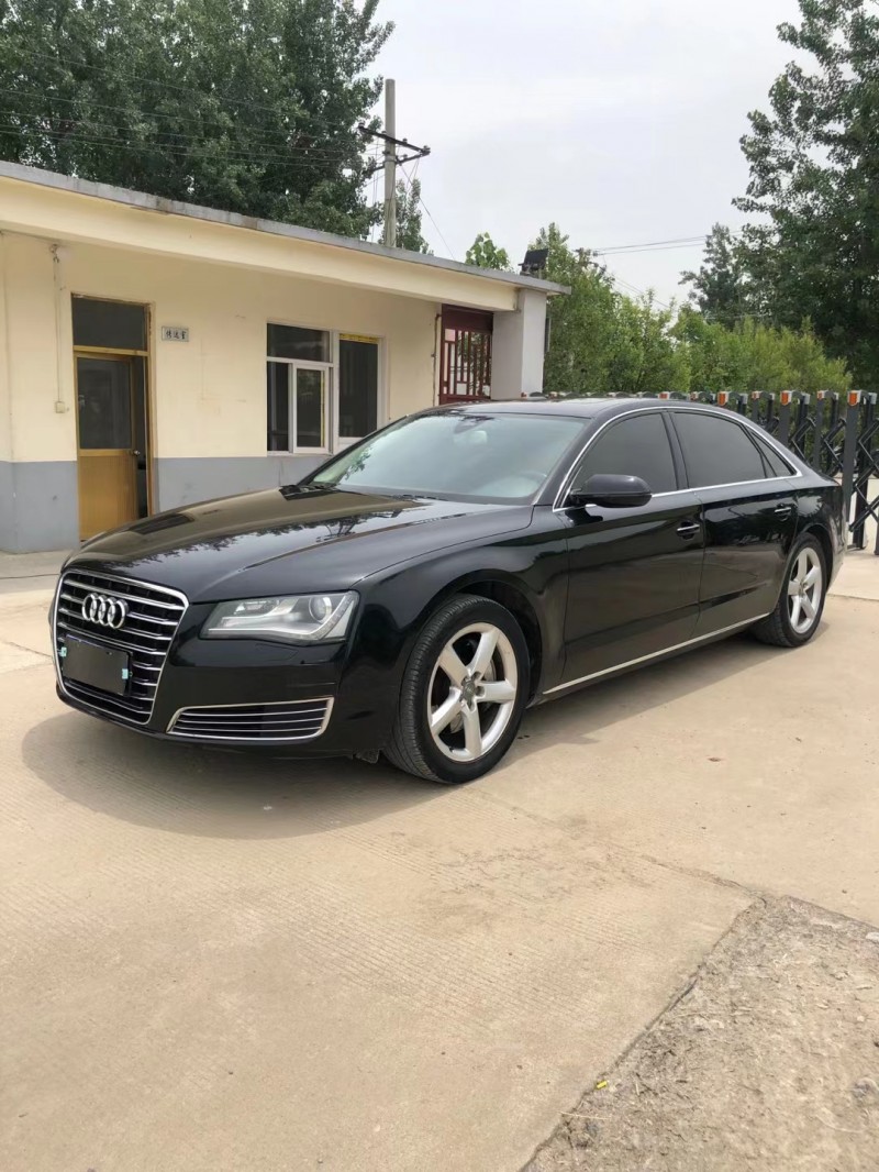 徐州14年奥迪A8L3