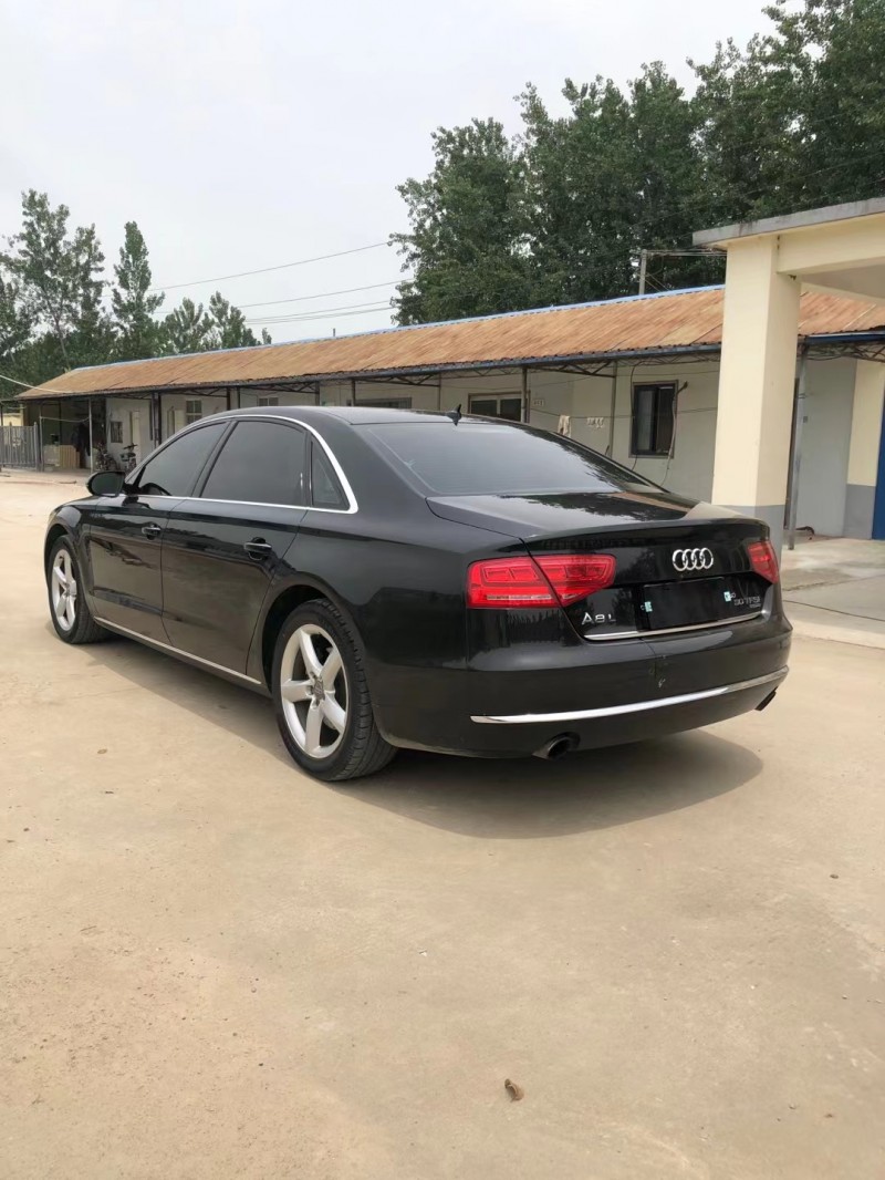 徐州14年奥迪A8L4