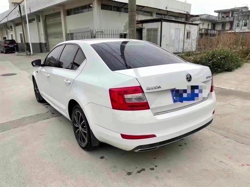 廣州16年斯柯達明銳9