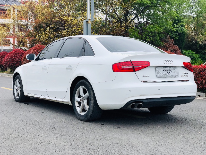 徐州16年奥迪A4L1