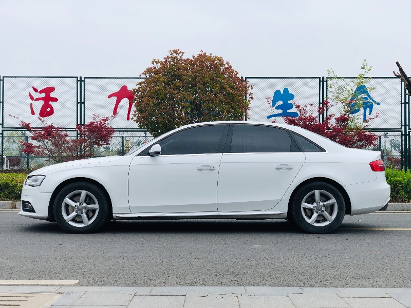 徐州16年奥迪A4L2