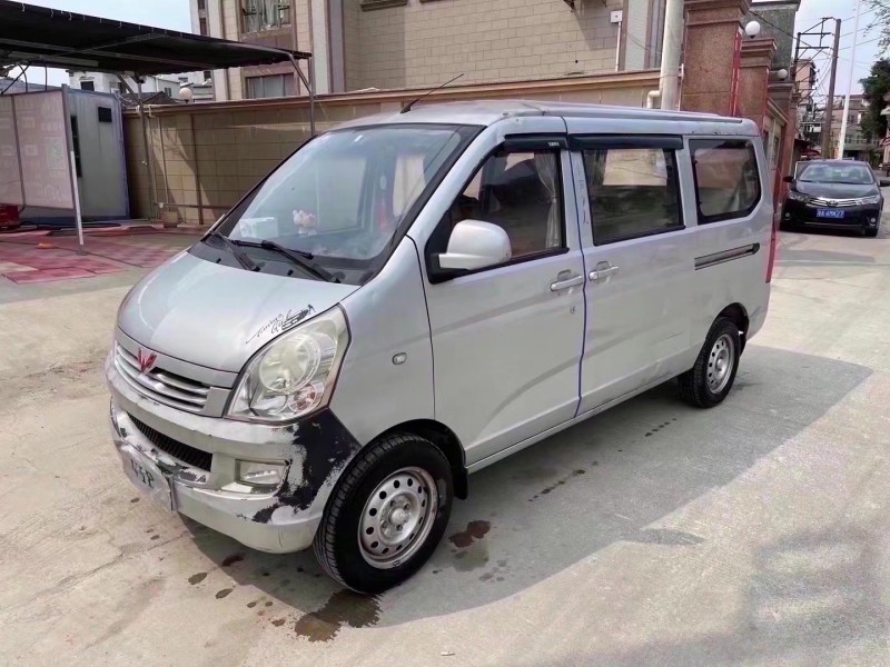 廣州15年五菱汽車宏光3