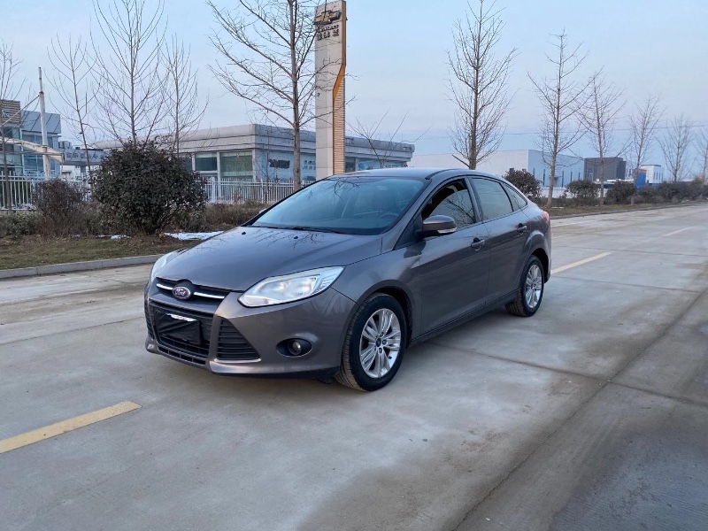 徐州14年福特福克斯4