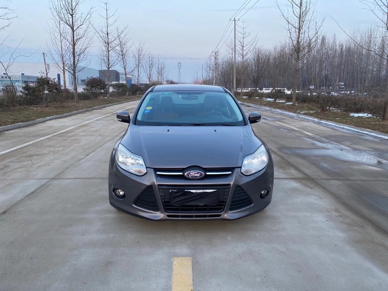 徐州14年福特福克斯1