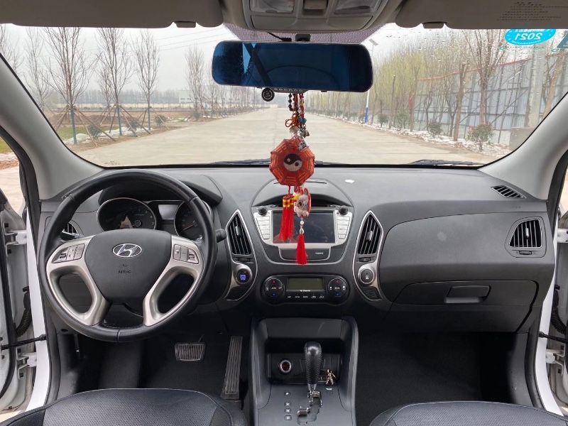 徐州16年现代ix357