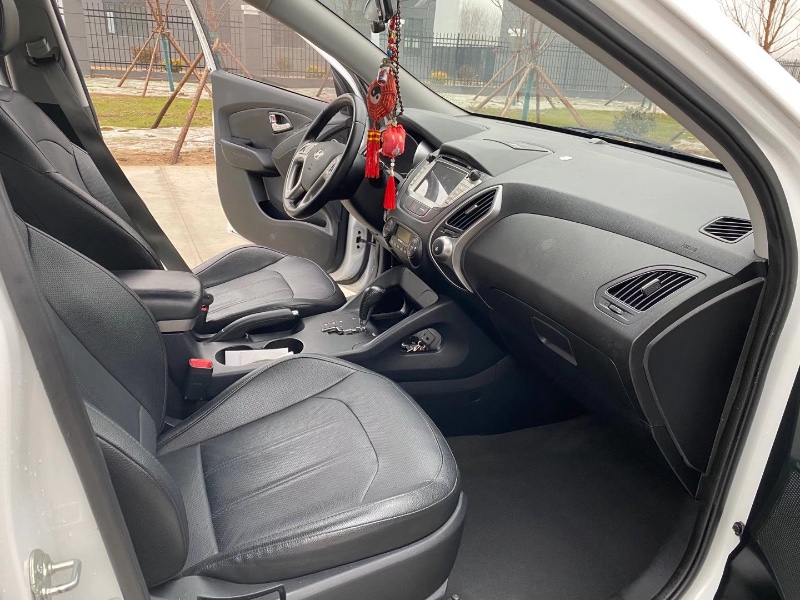 徐州16年现代ix356