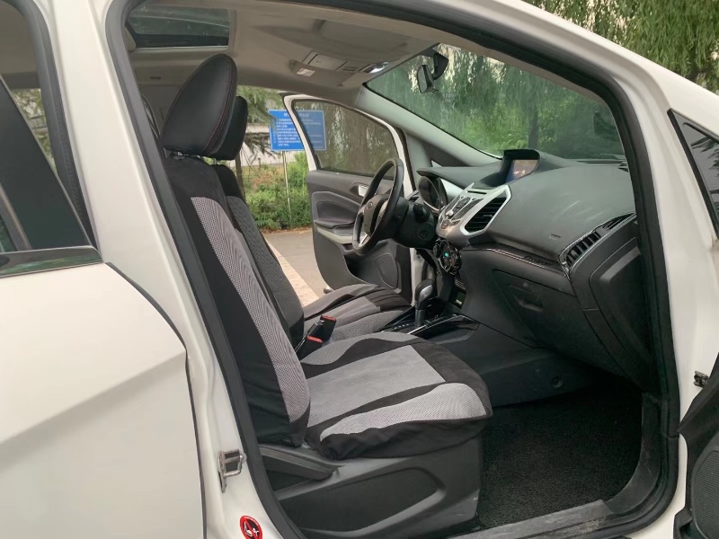 徐州14年福特翼搏8