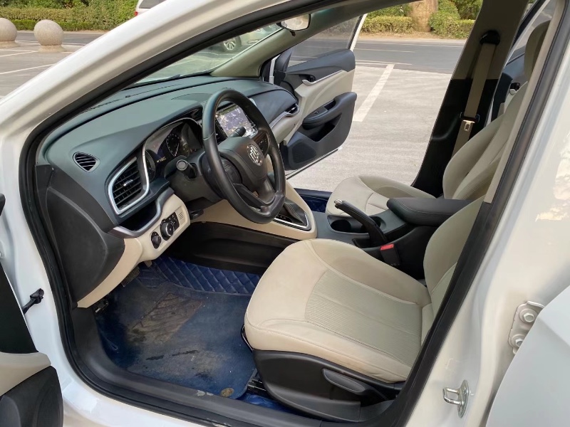 徐州18年别克英朗6