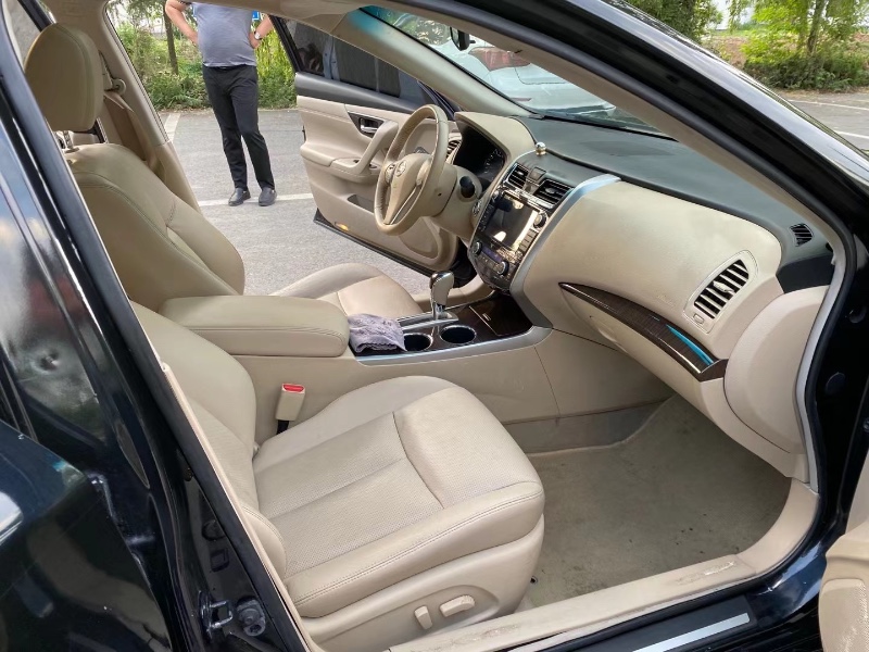 徐州14年日产天籁8