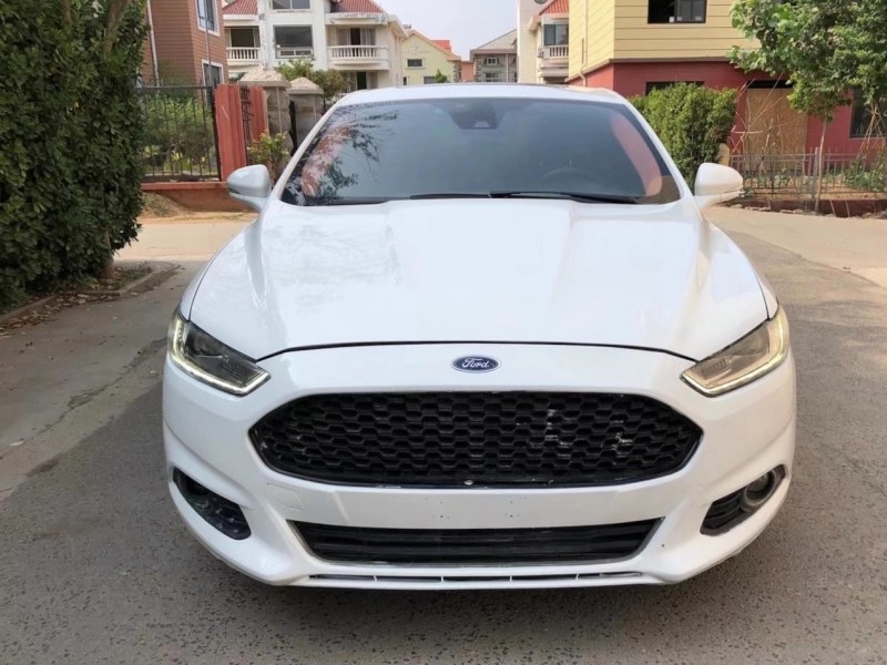 青岛16年福特蒙迪欧6