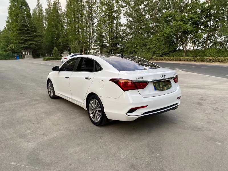 徐州17年现代名图2