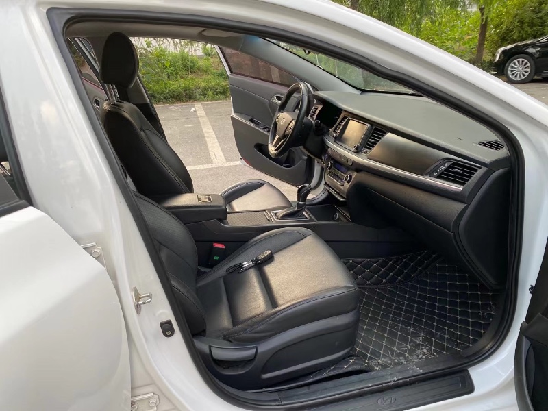 徐州17年现代名图8