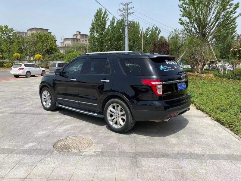 徐州14年福特探界者9