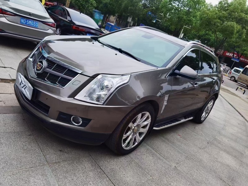 武汉12年凯迪拉克SRX8