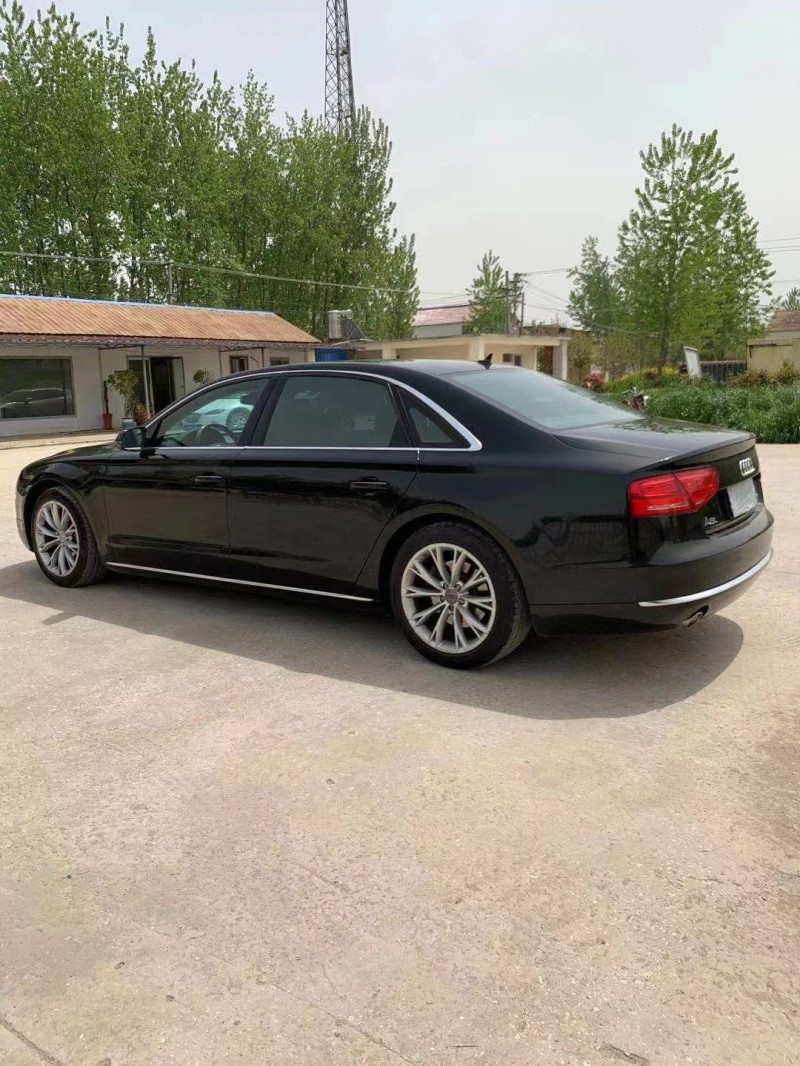 徐州12年奥迪A8L9