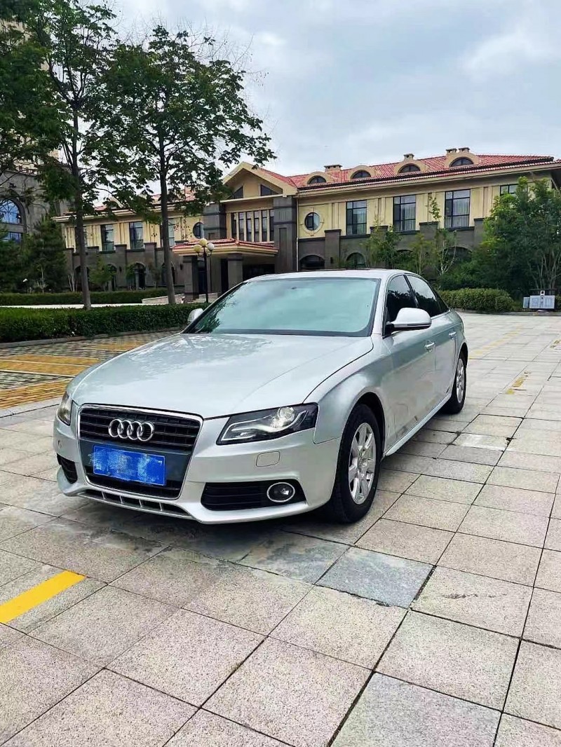 煙臺09年奧迪A4L3
