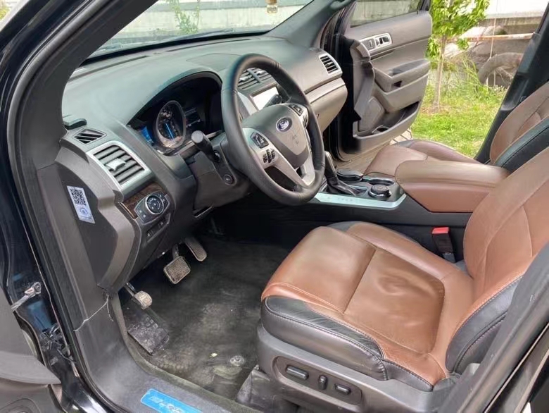 徐州15年福特探险者8