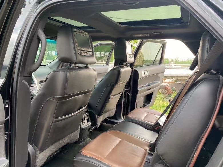 徐州15年福特探险者3