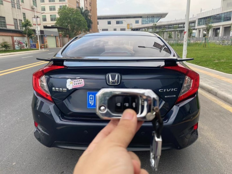 广州18年本田思域2