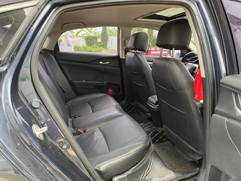 广州18年本田思域7