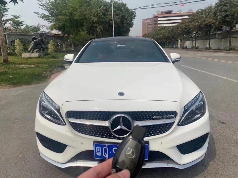 广州18年奔驰C9