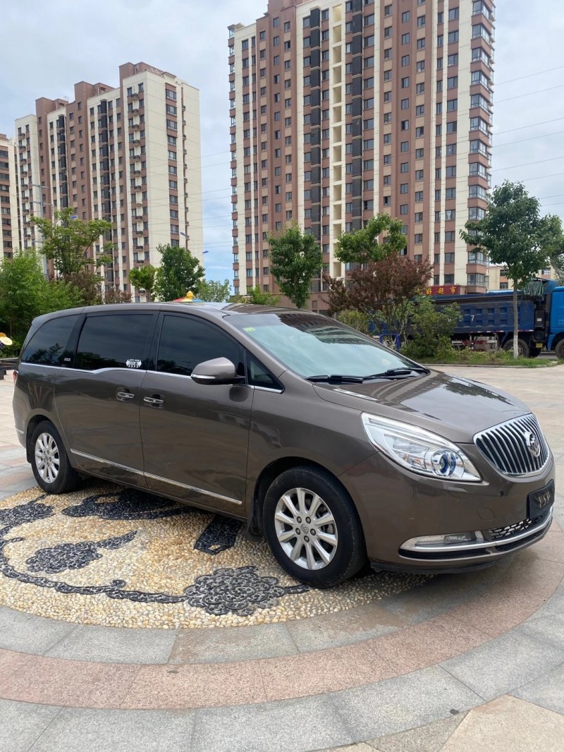 青岛13年别克GL87