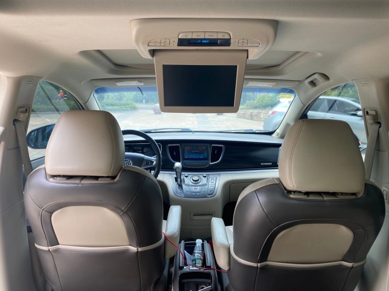 青岛13年别克GL86