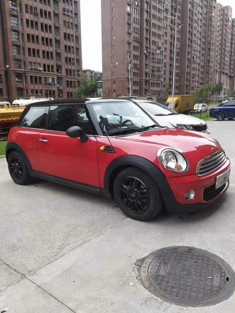 萍鄉11年寶馬MINI3