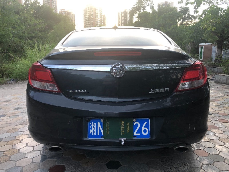 深圳09年别克君威3