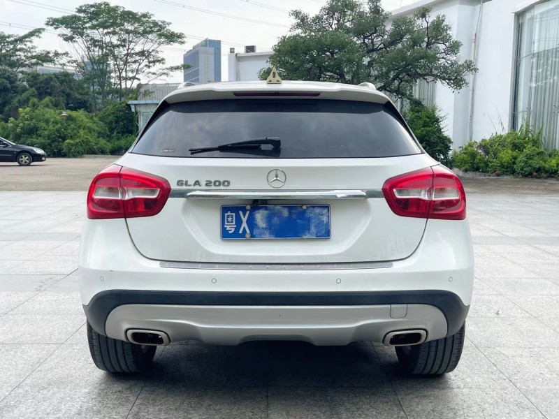 深圳17年奔驰GLA9